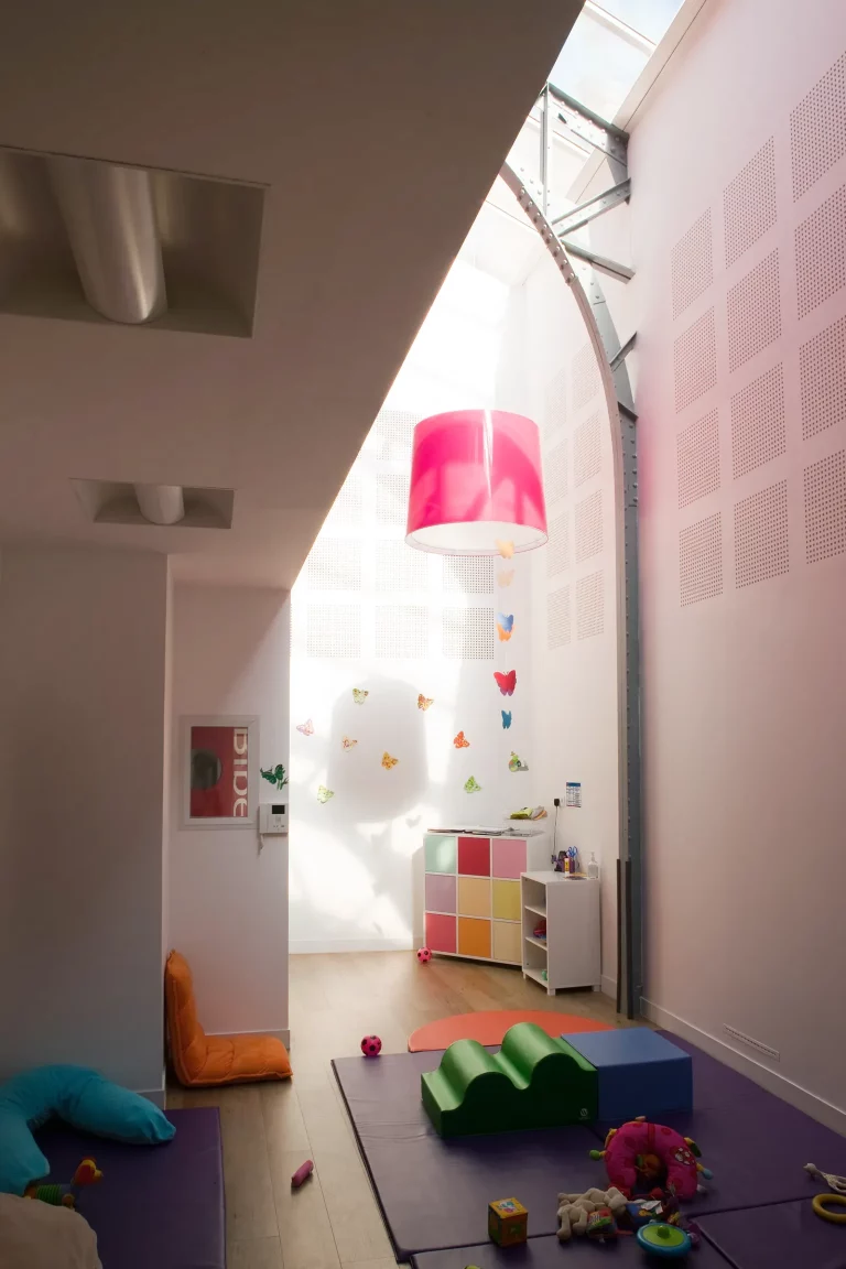 CRÈCHE NOUGATINE <br> crèche et halte garderie