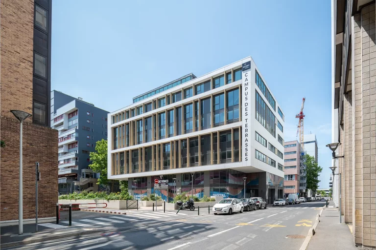 CAMPUS DES TERRASSES <br> campus de nanterre