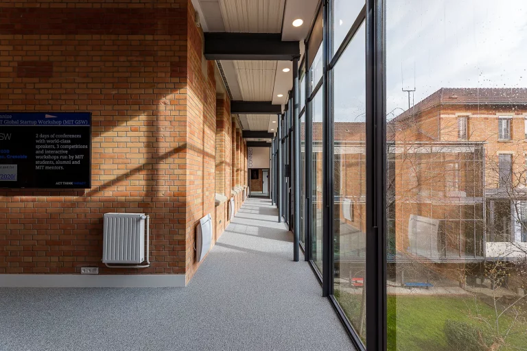 REAL CAMPUS BY L’ORÉAL <br> campus parisien