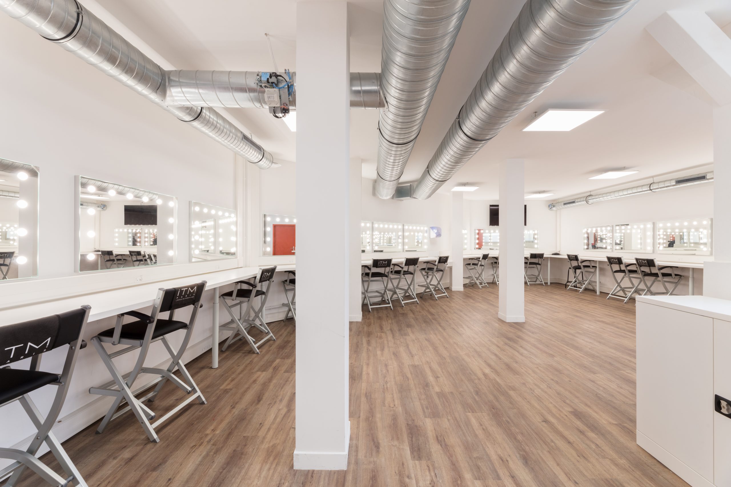 LISAA PARIS MODE <br> campus d’enseignement supérieur